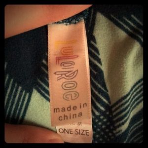 Cute Lularoe leggings! One size, Bundle deal!